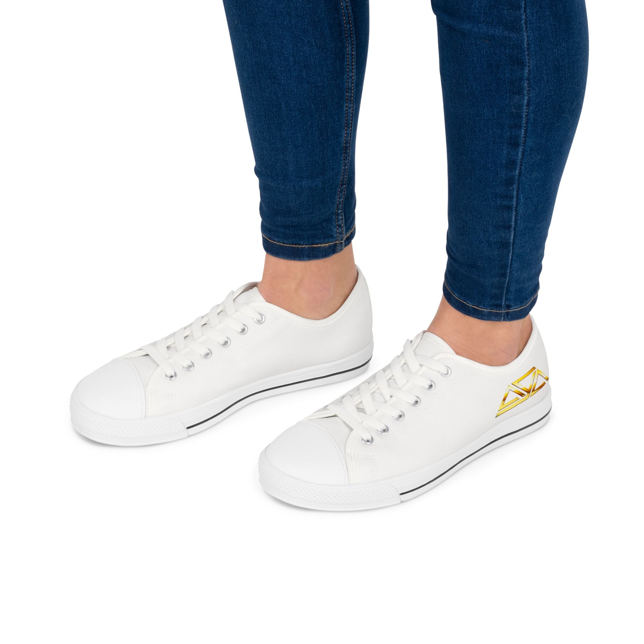 Stylish Women's Low Top Sneakers with Trendy Geometric Design